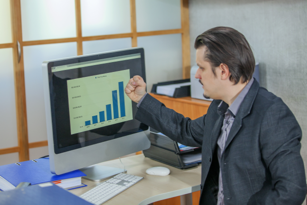 How IT Pros Can Drive Growth and Cut Database Costs